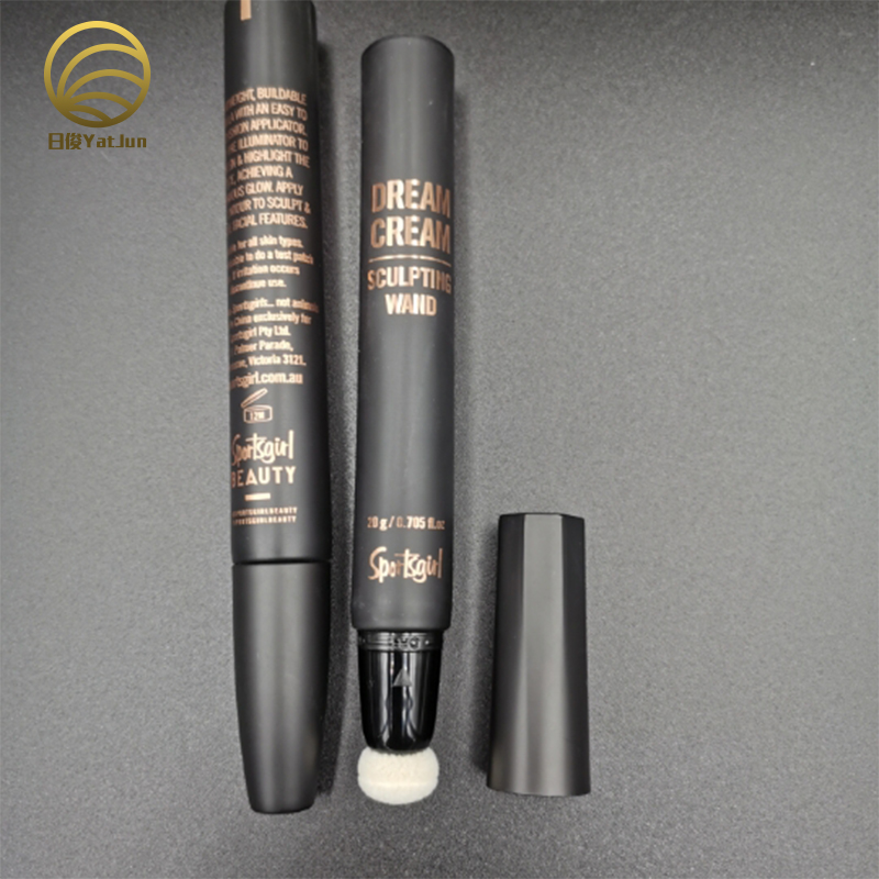10ml 15ml Makeup Packaging Plastic Cosmetic Concealer Blusher Tube With Sponge Applicator