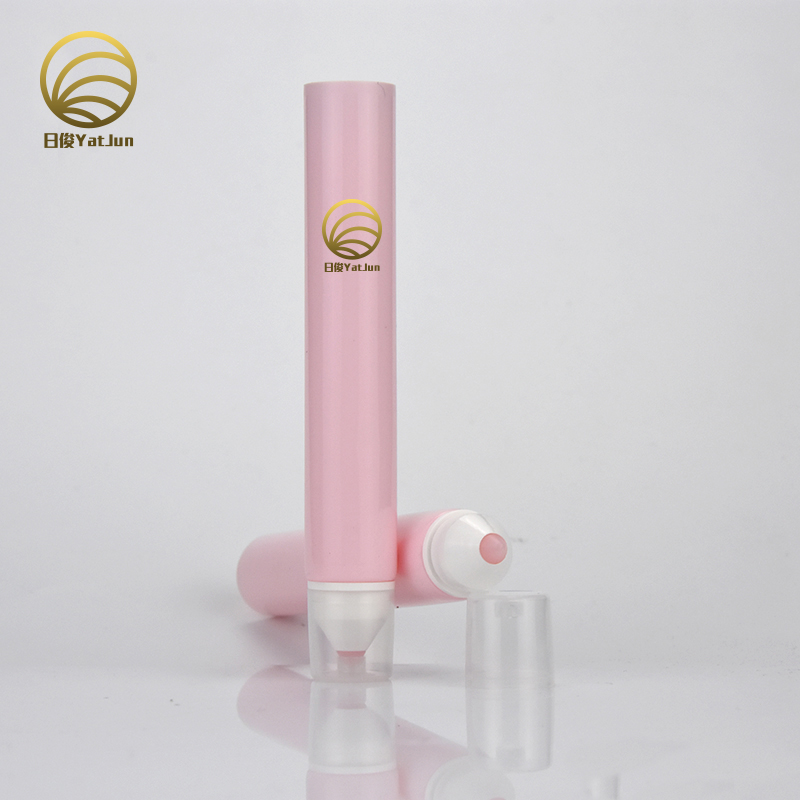 10ml 15ml empty plastic tube with silicon applicator cap for nail saver