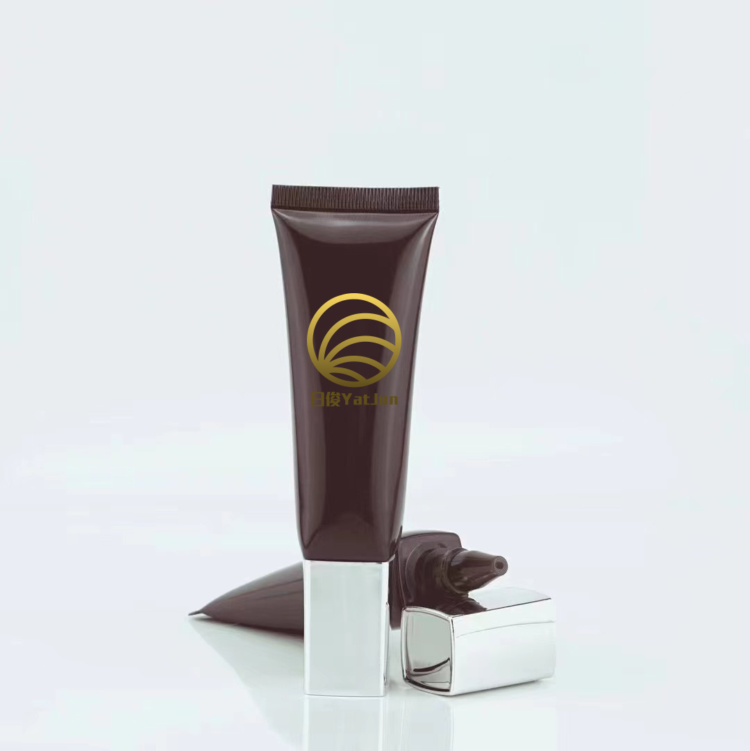 Luxury Square Metal Twist-Cap Tubes-Custom Printed Airless Packaging for Cleansers&Serums Mattfinish